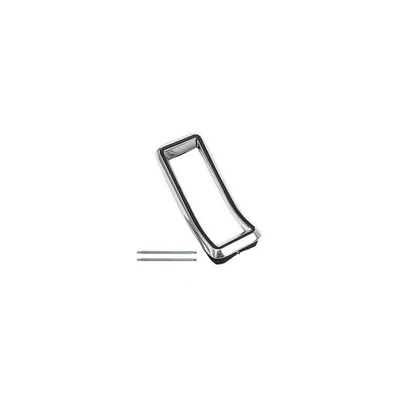 FORD MUSTANG 1968 FACETTE DE FEU ARRIERE CHROME Tail Light Bezel SCOTT DRAKE C8ZZ-13489-A