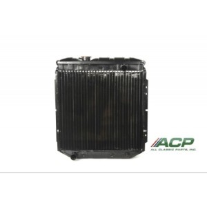 FORD MUSTANG 1965-1966 6 CYLINDRES 170 200 RADIATEUR CUIVRE 3 RANGEES TUBE LARGE SORTIE INFERIEUR GAUCHE radiator 6 cylinder lef