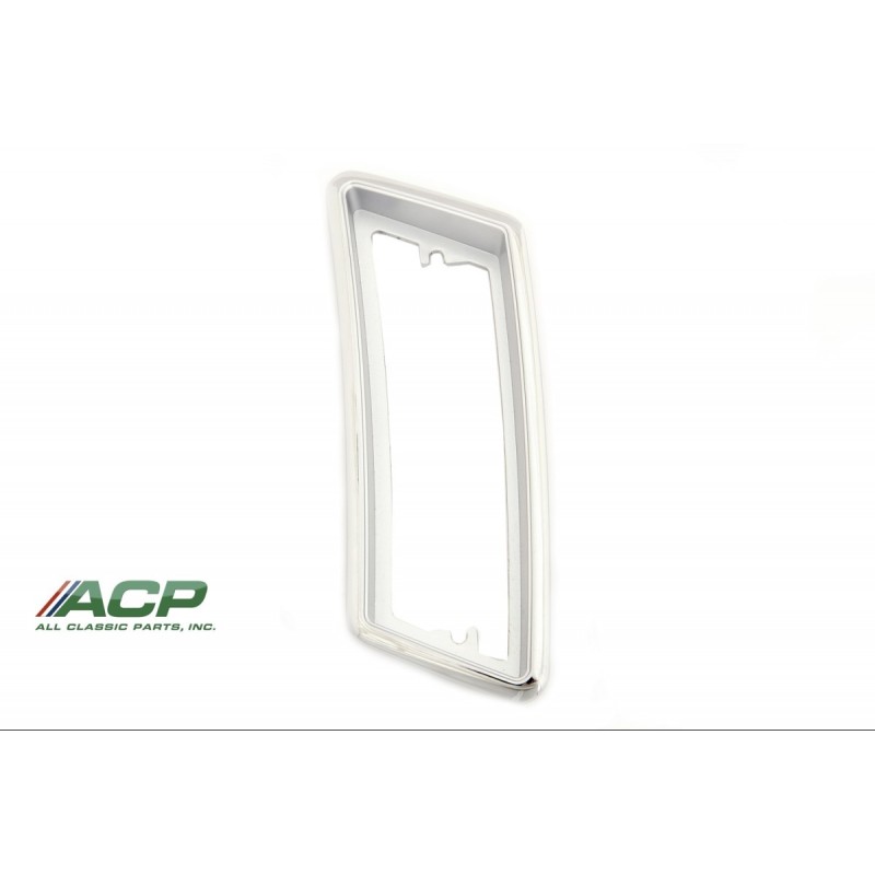 FORD MUSTANG 1970 MARQUEUR CHROME D AILE AVANT GAUCHE COTE CONDUCTEUR front side marker light bezel only