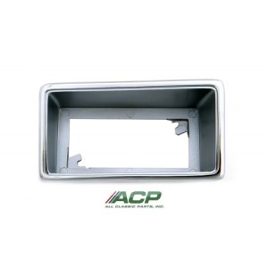 FORD MUSTANG 1970 MARQUEUR CHROME rear side marker light bezel only