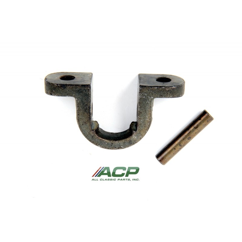 FORD MUSTANG 1965-1967 SUPPORT DE MONTAGE INFERIEUR DE LEVIER 3 OU 4 VITESSES shifter lever lower mounting bracket 3 or 4 speed