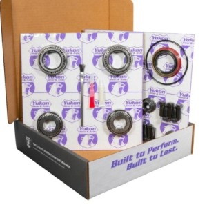 FORD MUSTANG 1964-1970 KIT DIFFÉRENTIEL AUTOBLOQUANT FORD 8 POUCES 28 CANNELURES AVEC COURONNE ET PIGNON 3.25 ET KIT D'INSTALLAT